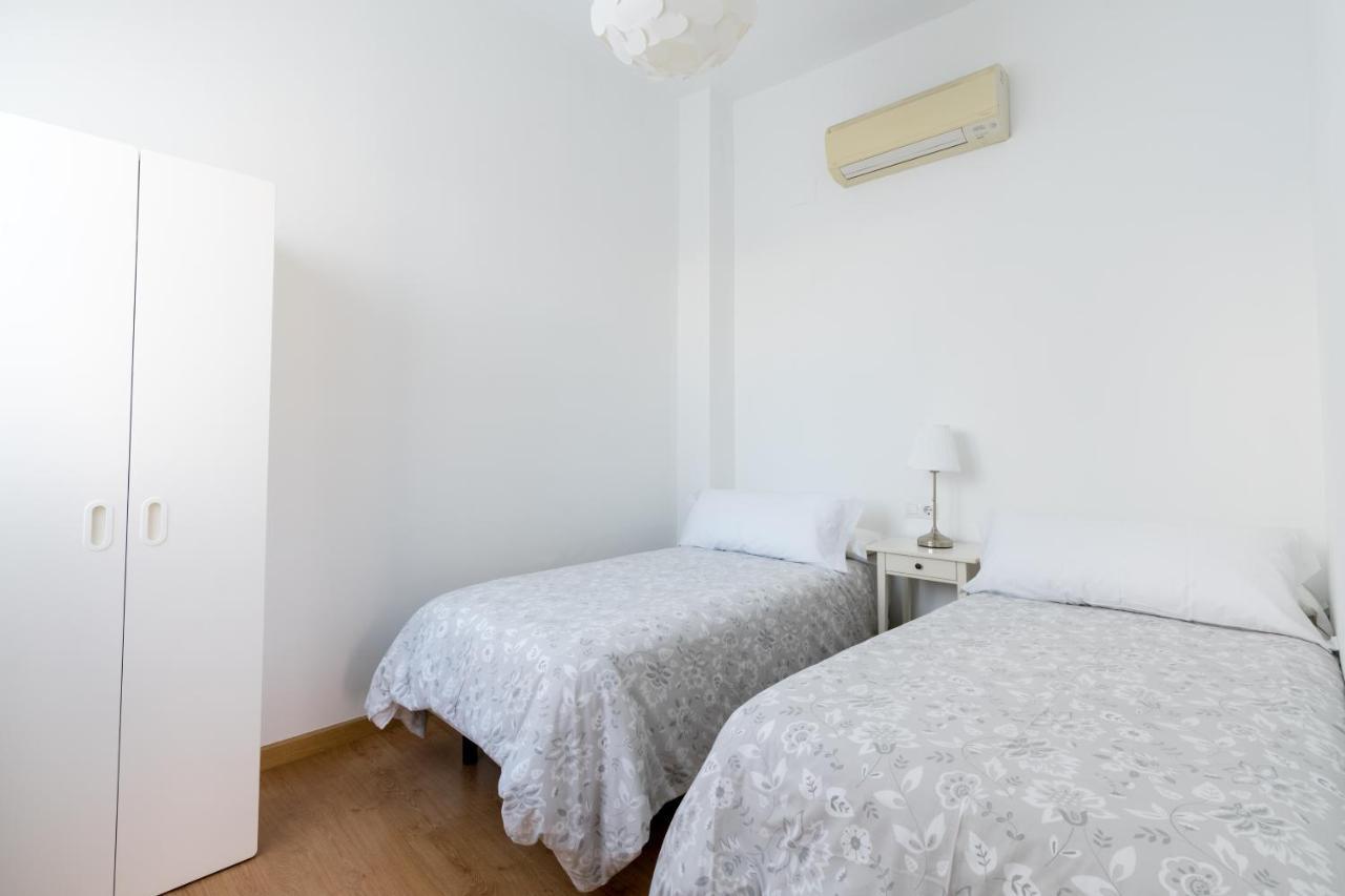 Rd2 Aparcamiento Incluido Triana Terraza Privada Apartment Seville Exterior photo